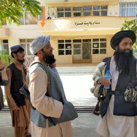 Los talibanes toman su séptima capital de Afganistán en cinco días