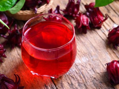 Prepará en 5 minutos esta bebida desinflamatoria y antioxidante para sentirte espectacular