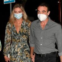 En la última fotografía que salió a la luz de Enrique Ponce y Ana Soria, hay un particular detalle
