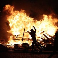 Macron en crisis:  Se perfilan días peores