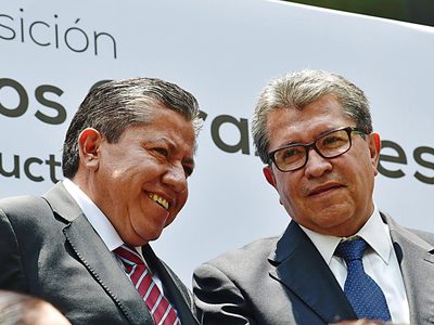 Ante la descalificación presidencial, el gobernador Monreal dobló las manos