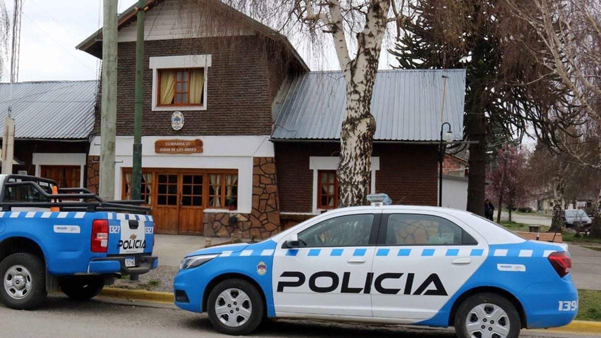 El ladrón de Puerto Madryn fue capturado en Junín de los Andes. Fuente: (Twitter)