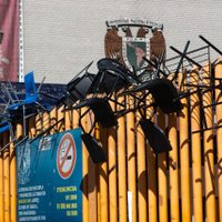 Detienen a un joven por sustraer equipo de laboratorio de la Prepa 8