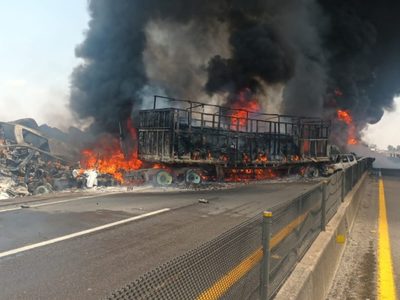Carambola en la Autopista Zapotlanejo - Lagos de Moreno deja 14 heridos y cinco muertos (Videos)