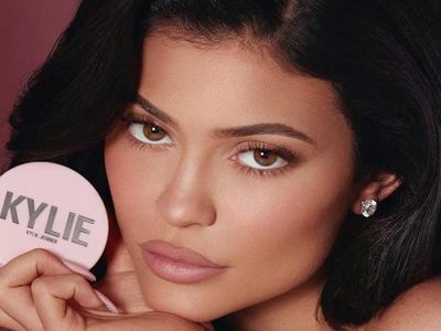 ¡Ostentosa! Kylie Jenner recordó un lujoso paseo en yate junto a su amiga