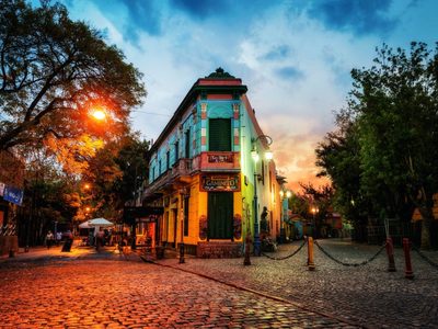 Vecinos de un barrio porteño impulsan la creación de un tren de pasajeros