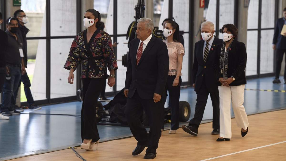 Abanderamiento a atletas mexicanos que irán a Tokio 2020