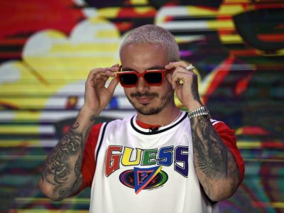 La reacción de J Balvin cuando vio que Anuel AA pretende seguir sus pasos en el estilismo