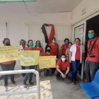 Protestan médicos de Tuxtla Gutiérrez por falta de equipo contra covid-19