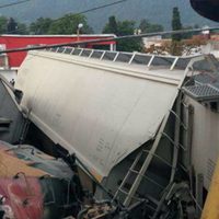 Alteran frenos de un tren y colisiona con otro en Orizaba; reportan al menos tres heridos