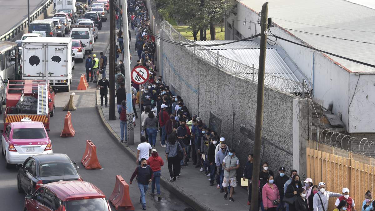 Inicio de vacunación contra covid-19, en población de 18 a 29 años de la alcaldía Iztapalapa