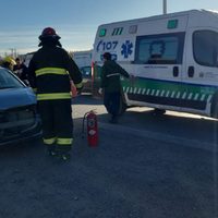 Un palo cayó de la caja de una camioneta en la ruta 7 y de milagro no causó una tragedia