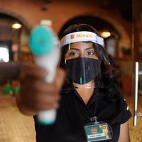 Por covid-19, anuncian nuevas restricciones para comercios en Edomex