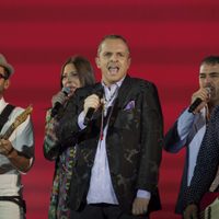 Camioneta robada a Miguel Bosé es hallada en la Miguel Hidalgo; el cantante no ha denunciado