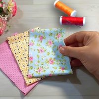 Juntá todos los retazos de tela que te sobraron y transformalos en estos divinos almohadones para tu living