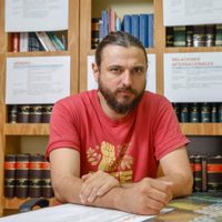 Fuego amigo: Grabois volvió a atacar al gobierno