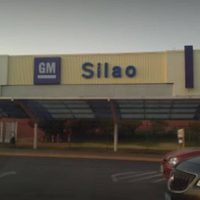 Denuncian acoso de CTM hacia obreros de General Motors que votaron contra el contrato colectivo