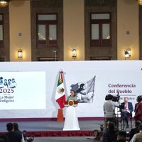 "Paro temporal" de Stellantis en México no implica disminuir empleos: Sheinbaum