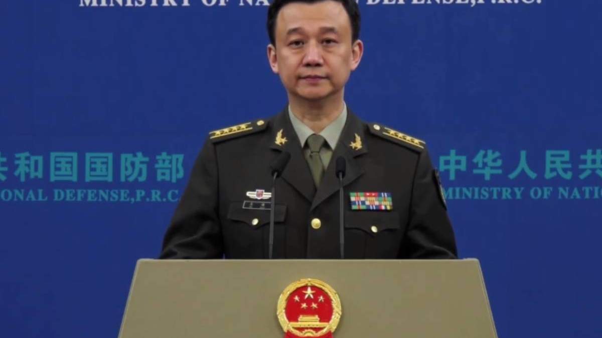 Wu Qian, vocero del Ministerio de Defensa de China
