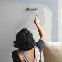 10 maneras de renovar tus paredes: ideas de decoración simples y prácticas que cambian por completo desde el living hasta el dormitorio