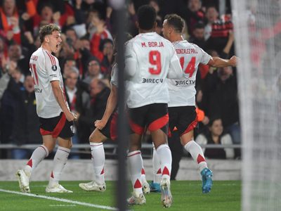 Entre los cuatro mejores: River, con poco, venció a Colo Colo y avanzó a semifinales de la Libertadores