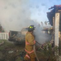 Familia es acribillada en Acapulco y queman su casa; hay siete muertos