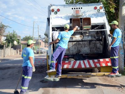 Feriado extra largo: cómo funcionaran los servicios en Neuquén Capital