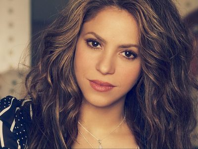 "¡Terminó en el suelo!" Shakira se prepara para el "Súper Bowl" y ¡esto terminó haciendo!