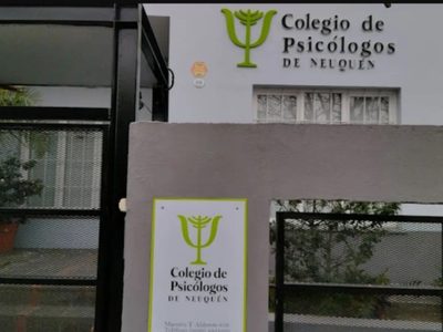 Psicólogos de Neuquén preocupados por la promoción de terapias alternativas para prevención del suicidio en Zapala