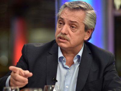Alberto Fernández ubicó a Duhalde y tildó de "disparates" a sus críticas