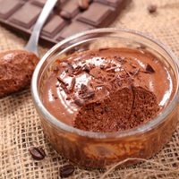 Mousse de chocolate con 2 ingredientes y sin huevo: la receta más cremosa para tentarte sin culpa