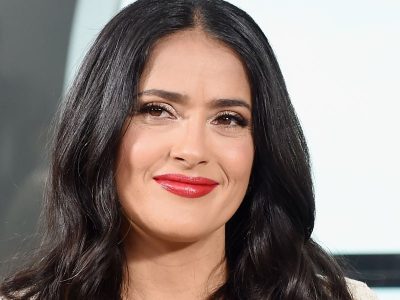 "¡Aquí hay un cóctel para ti!": Así celebra Salma Hayek el "Día de la Madre"