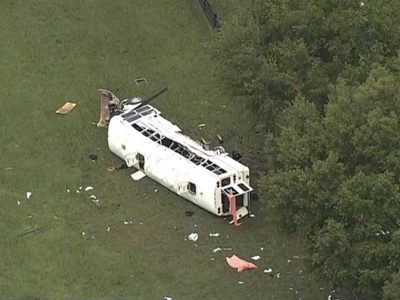 Volcadura de autobús con migrantes mexicanos en Florida deja 8 muertos; canciller lamenta la pérdida