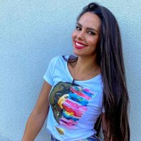 Cristina Pedroche presentó a su nueva e inesperada compañera: "Os presento a Tita"