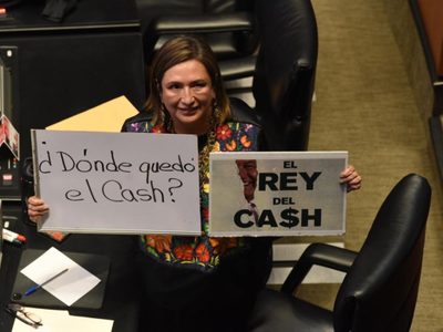 Xóchitl Gálvez presenta denuncia ante la FGR por testimonios en “El Rey del Cash”