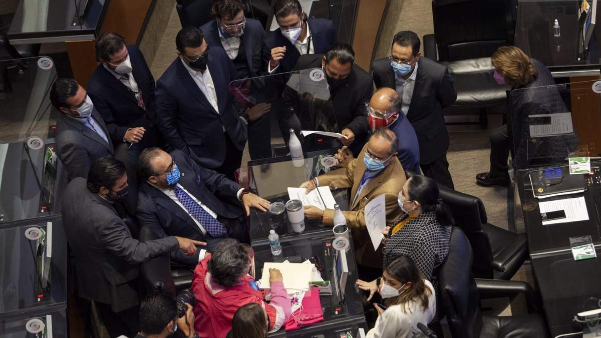 Sesión del Senado de la República ante casos de covid entre legisladores