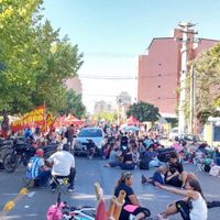 Las organizaciones sociales levantaron el acampe en el centro, pero siguen esperando respuestas
