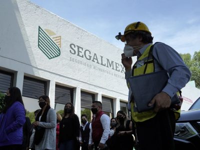 Juez vincula a proceso a Hugo Buentello, exsubdirector de Liconsa; se quedará en Almoloya