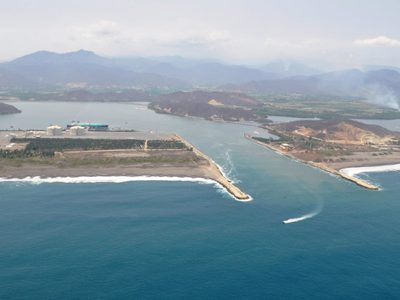 Aumentan protestas en Manzanillo contra construcción de nuevo puerto en la Laguna de Cuyutlán