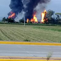 Explota ducto de Pemex en Celaya; hay tres heridos y 150 evacuados