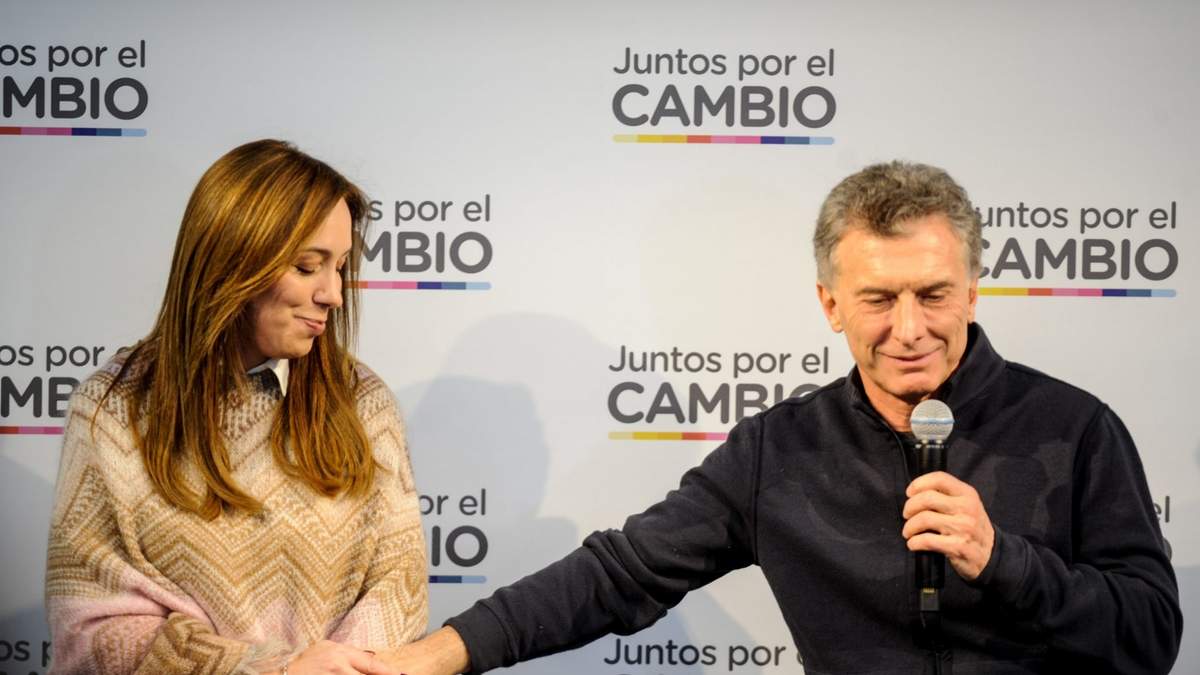 El expresidente Mauricio Macri y la precandidata a diputada María Eugenia Vidal. Fuente: (Twitter)
