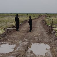 En proyecto, un gigantesco despojo en tierras contiguas al futuro aeropuerto