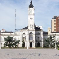Un intendente denunció que “encapuchados” quisieron tomar la Municipalidad