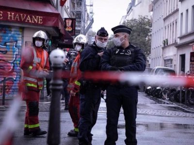 Detienen a cuatro sospechosos por el ataque frente a la antigua sede de Charlie Hebdo en septiembre