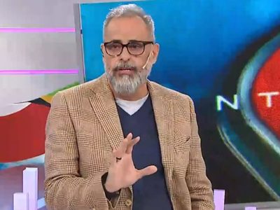 Jorge Rial reprochó públicamente a su hijas Morena y Rocío: "Tienen 20 y 21 años"