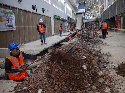Por remodelación, el AICM pide a pasajeros evitar llegar en auto y usar el Metrobús