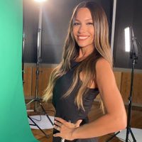 Todo queda en familia: Pampita eligió una singular modelo para sus prendas