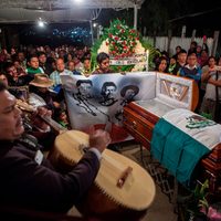 Funeral mixteco para profesor de la CNTE