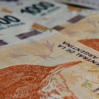 El gobierno evalúa lanzar un billete de mayor denominación