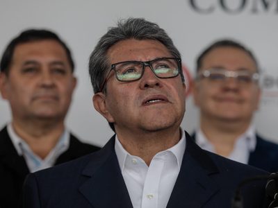 Dictamen de la reforma judicial tendrá cambios, dice Monreal a Ken Salazar